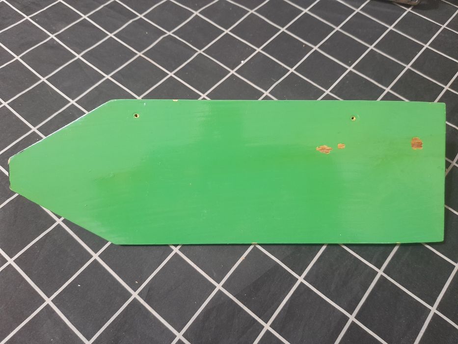 Cabide em forma de lápis