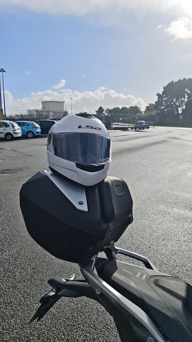 Capacete modelar LS2 STROBE II