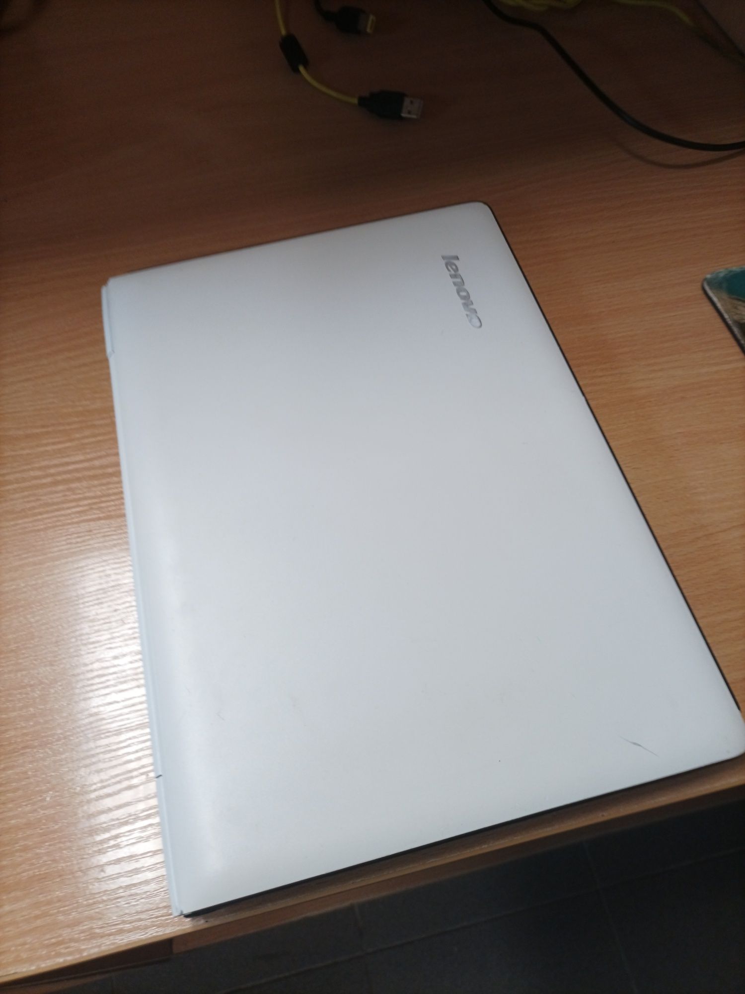 Laptop Lenovo i7 6500u / GTX 920M