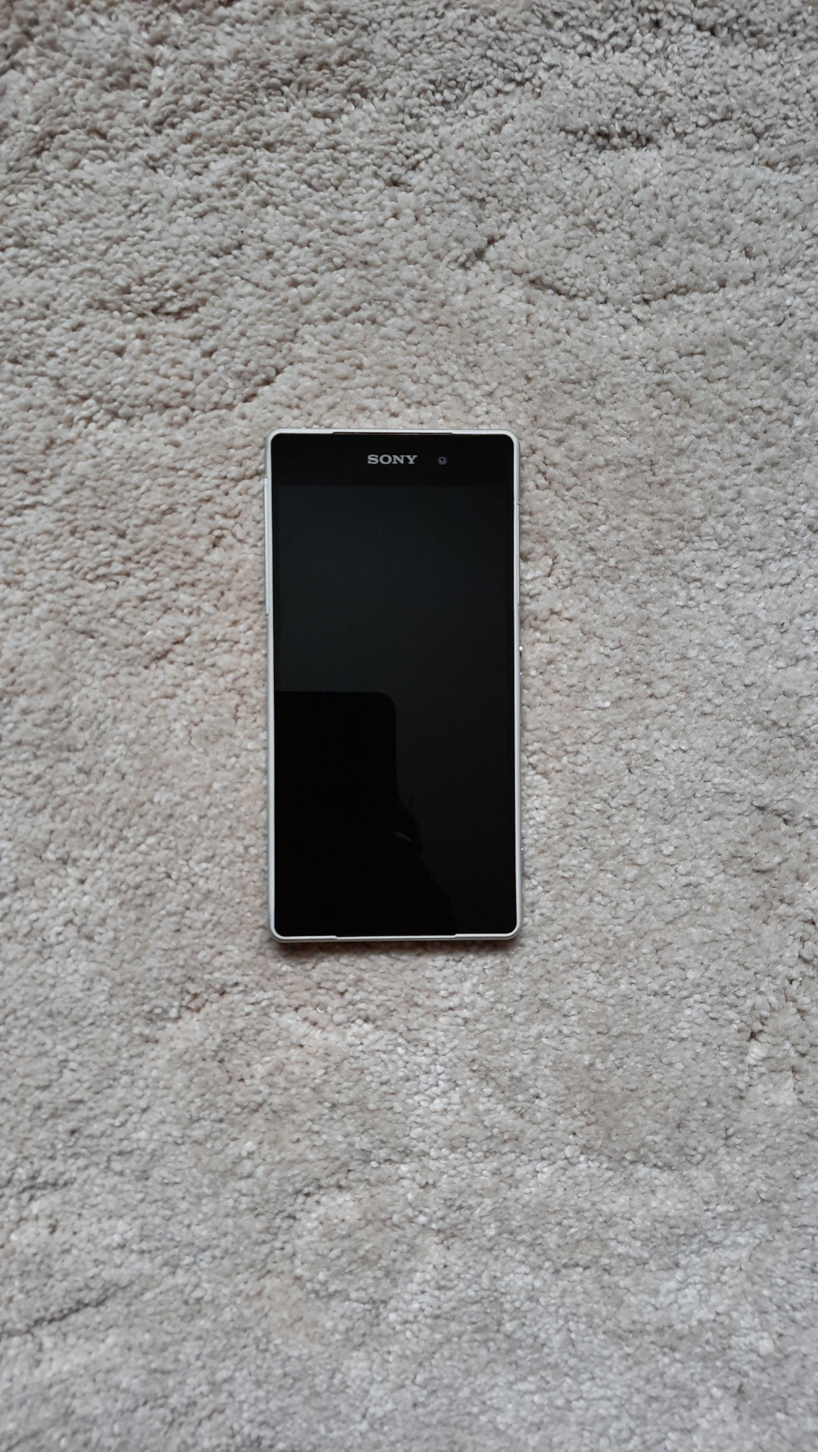 Sony Xperia Z2 + dodatkowe akcesoria