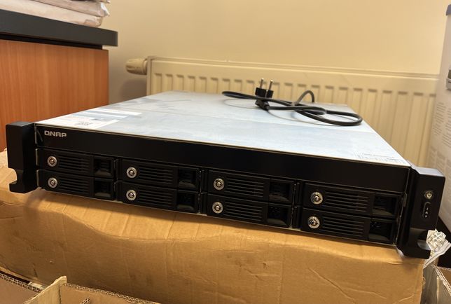 QNap TS-853U  Profesjonalny serwer plików