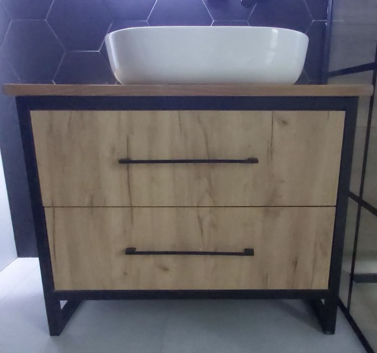 Szafka łazienkowa z umywalka