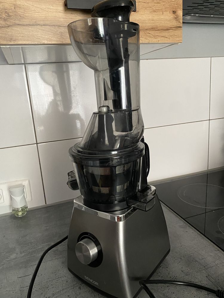 Wyciskarka wolnoobrotowa SENCOR SSJ 4070SL Srebrny