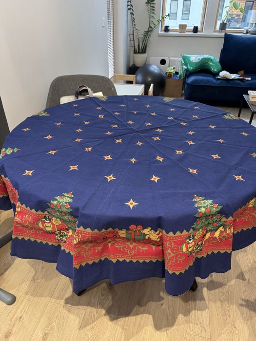 Obrus świąteczny na boże narodzenie