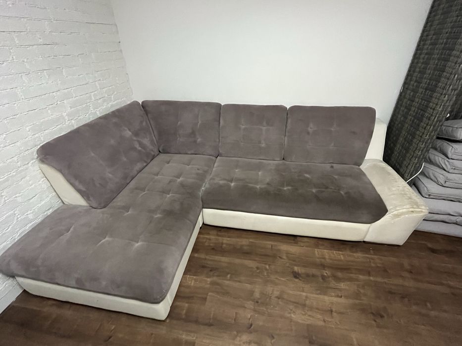 Naroznik bezowy 270x190