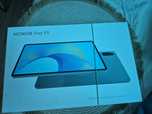 Tablet honor pad x9 4/128 gb LTE z etui granatowym