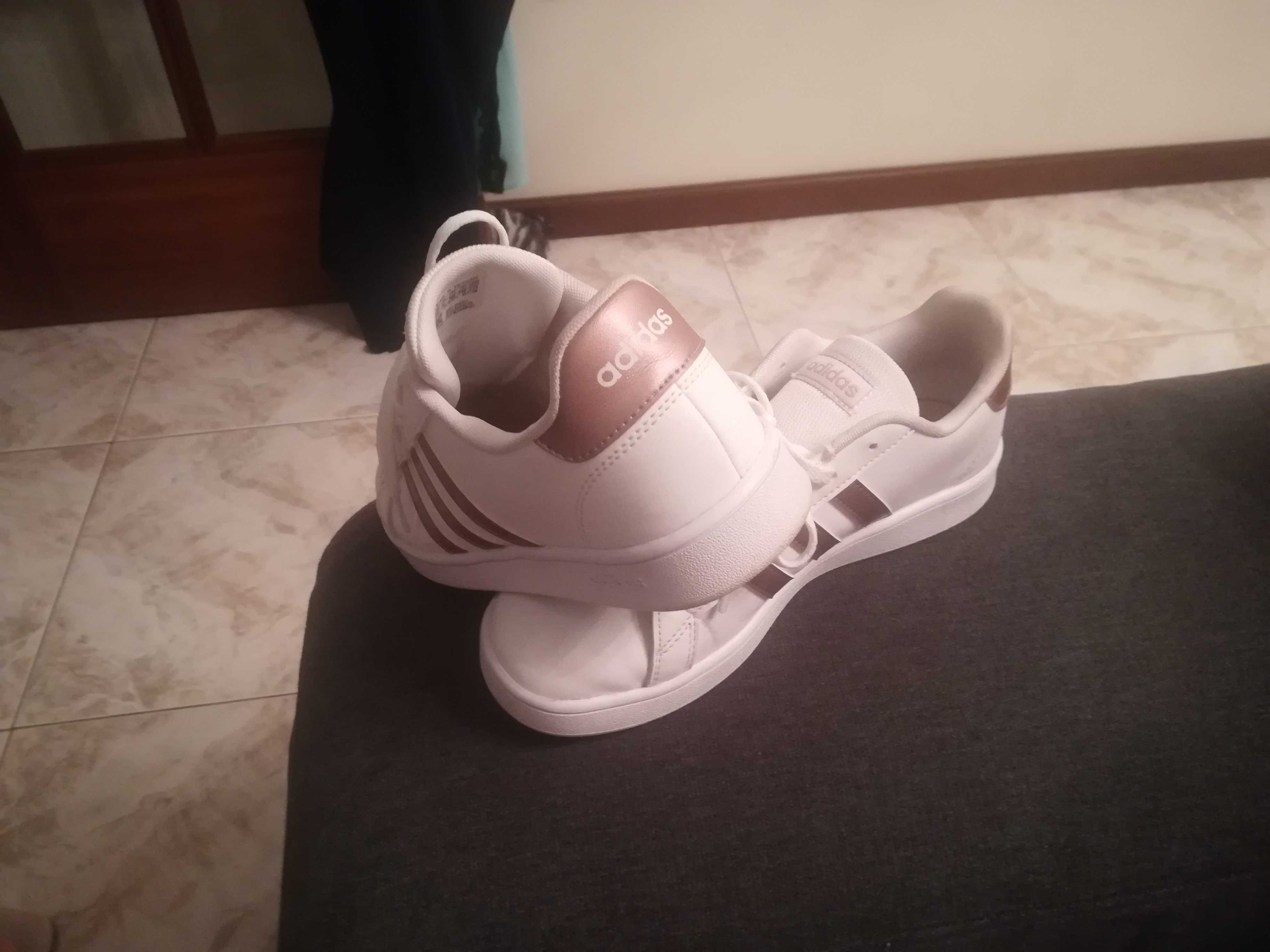 Tenis Adidas Rosa