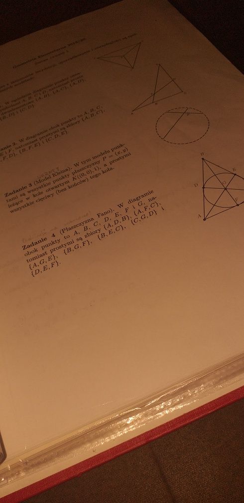 Notatki na studia z matematyki. Geometria Elementarna