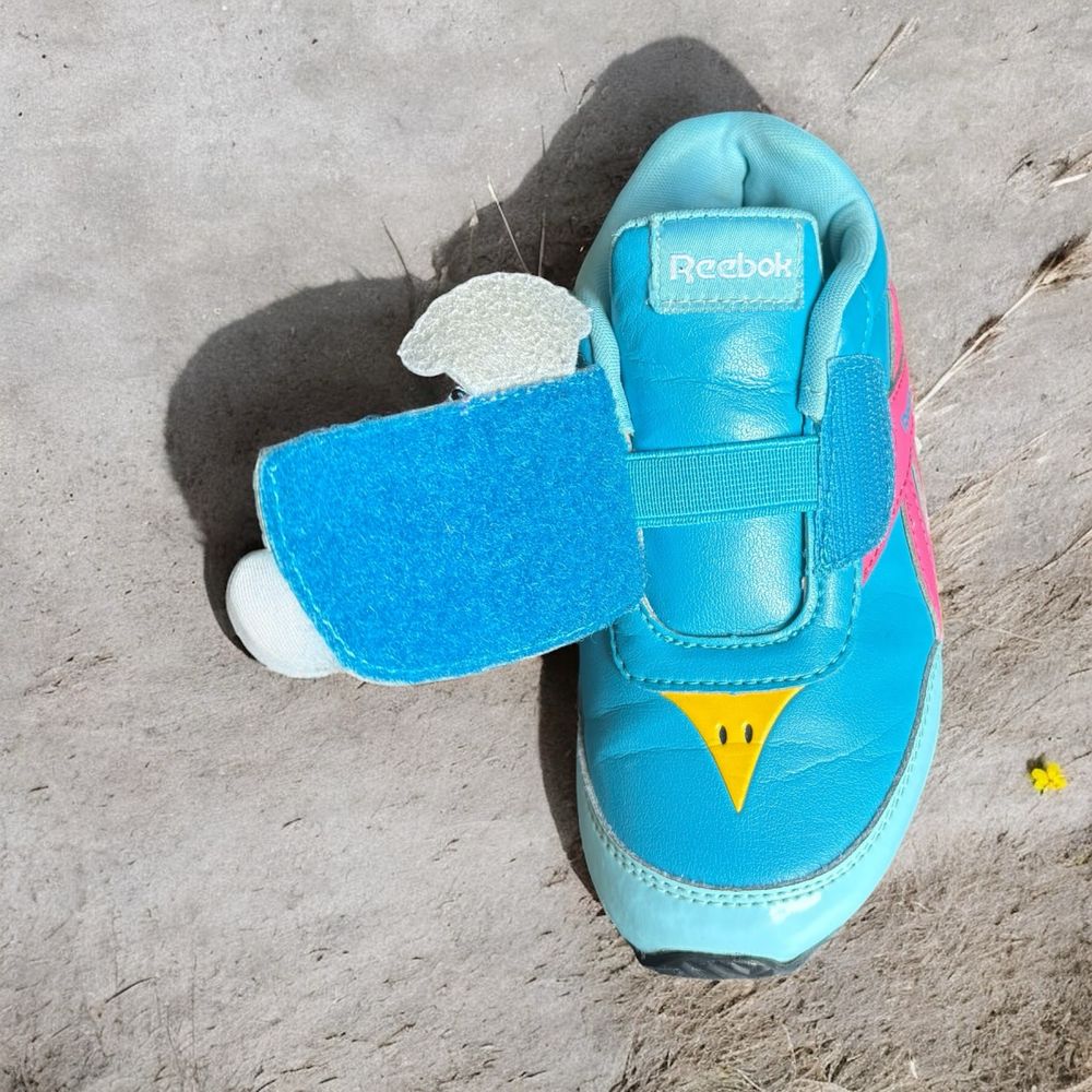 Reebok dziecięce sneakersy Paw r26 EUR / 9.5 UK, unikatowe
