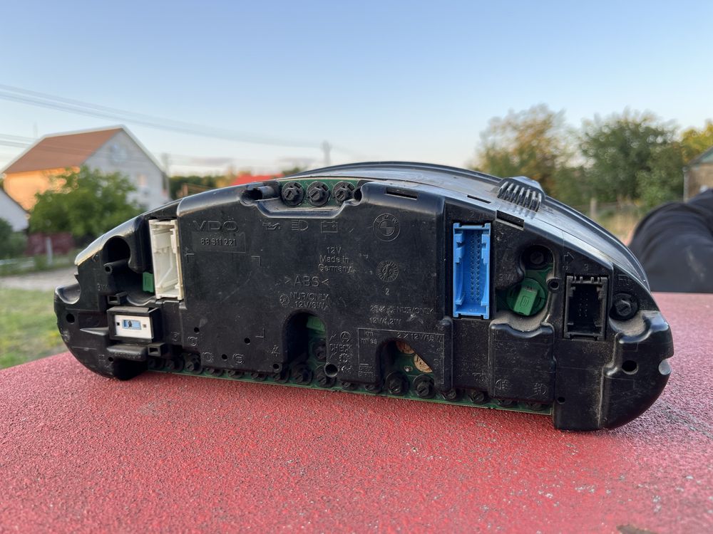 Щиток приладів bmw e36