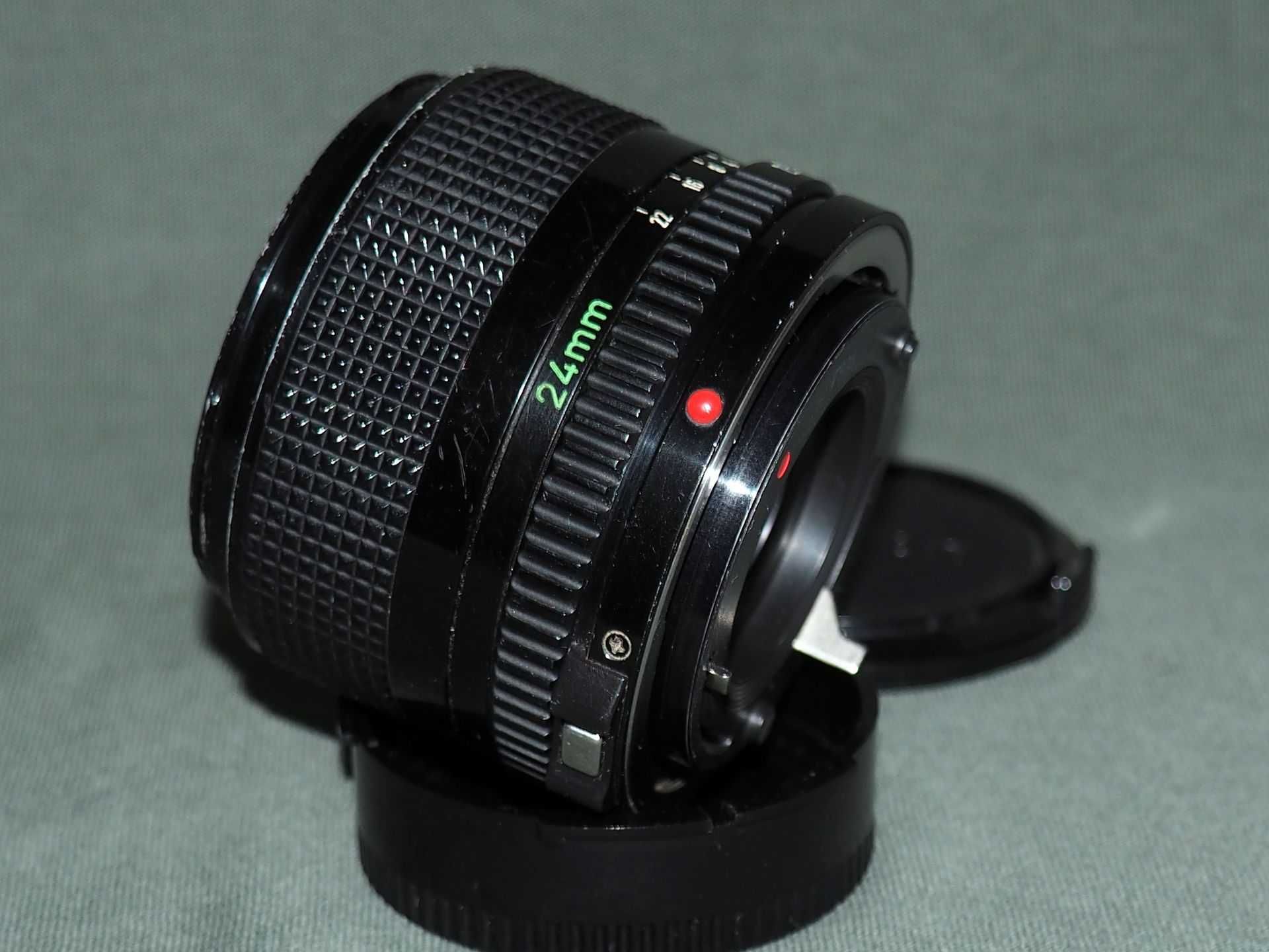 Obiektyw Canon FDn 24mm f/2.8.