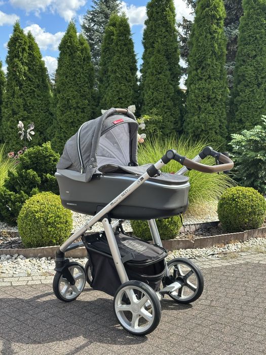 Szary wózek 2w1 Espiro Next Manhattan grey spacerówka i gondola
