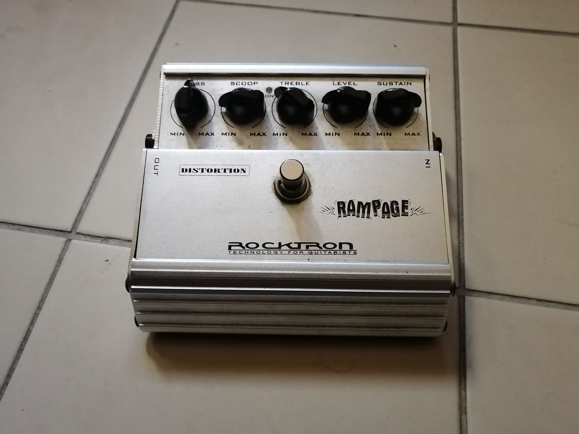 Pedal distorção Rocktron Rampage