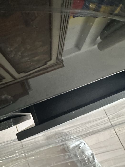 Movel TV com porta e gavetas IKEA (com vidro protetor)