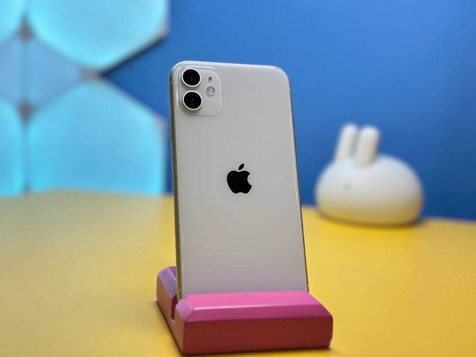 Смартфон Apple iPhone 11 128GB White (142444) Б/У З ГАРАНТІЄЮ