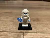 Lego yeti minifigures