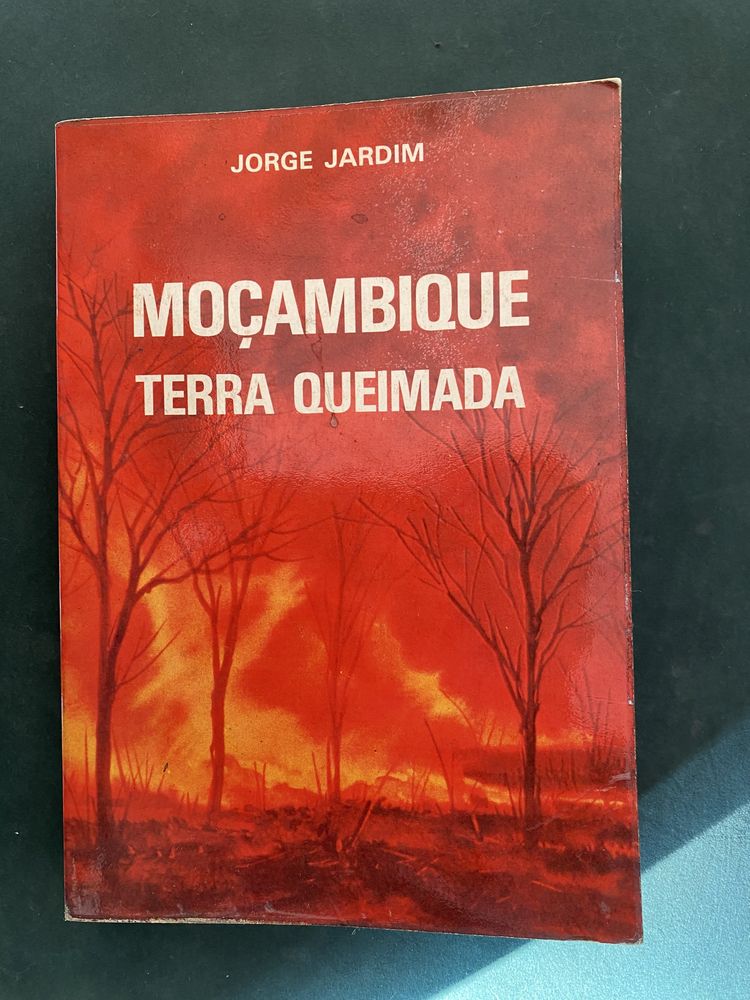 Livro Mocambique terra queimada