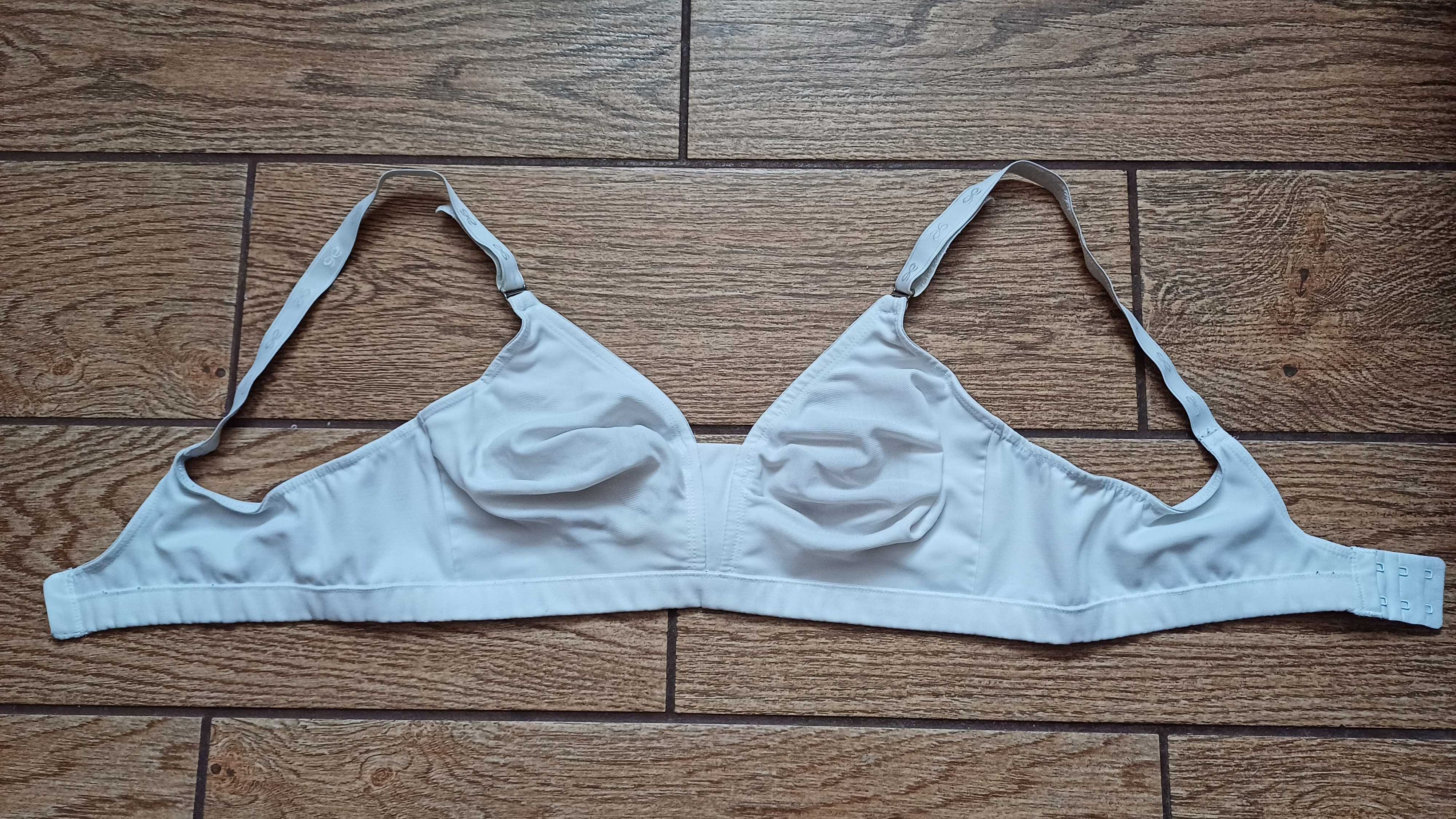 Biały biustonosz Hunkemöller r. 85 D