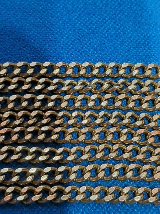 Złoty Łańcuszek Pancerka P585