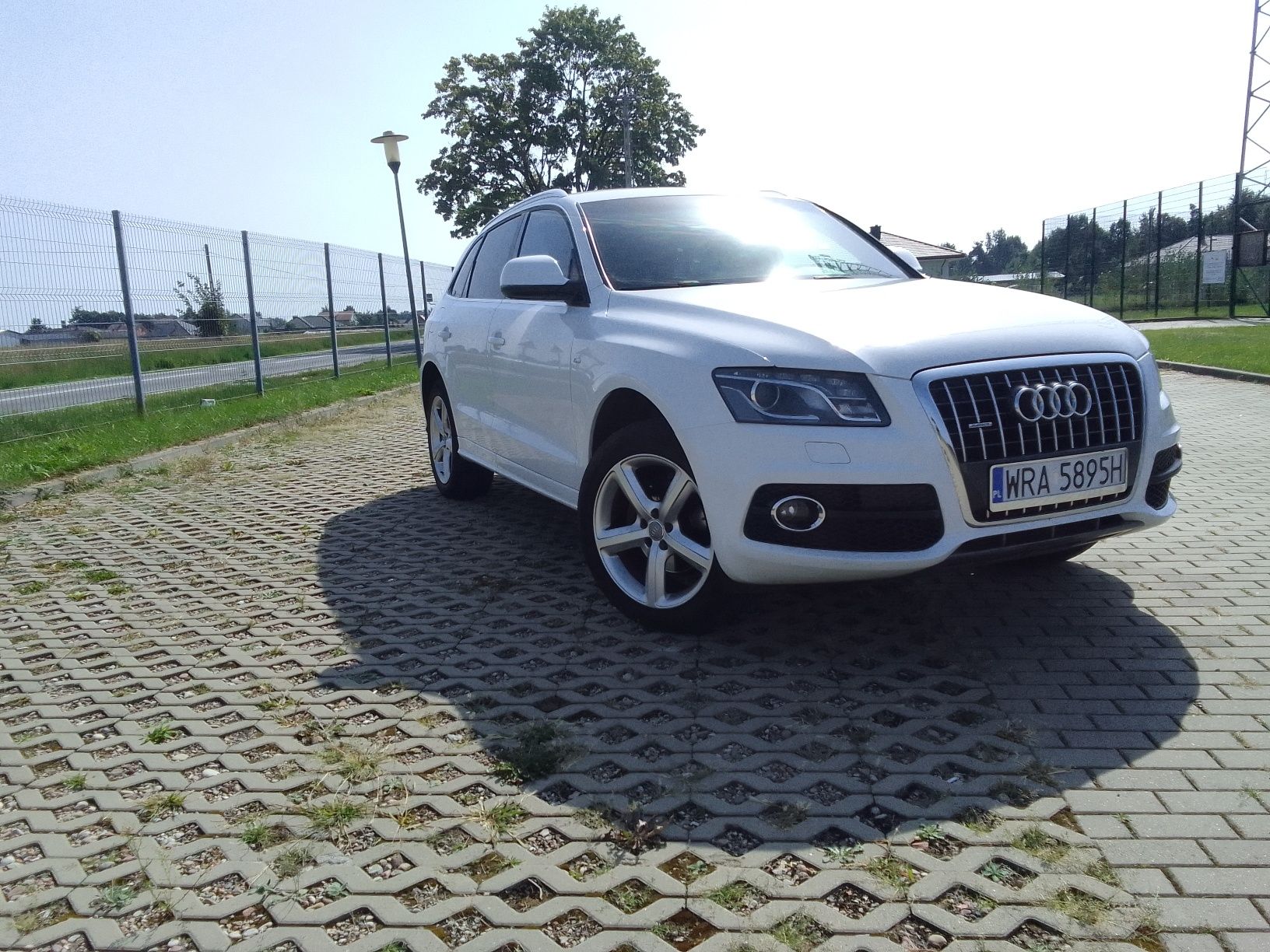 Sprzedam Audi Q5 2.0TDI 170 km Quattro 4x4