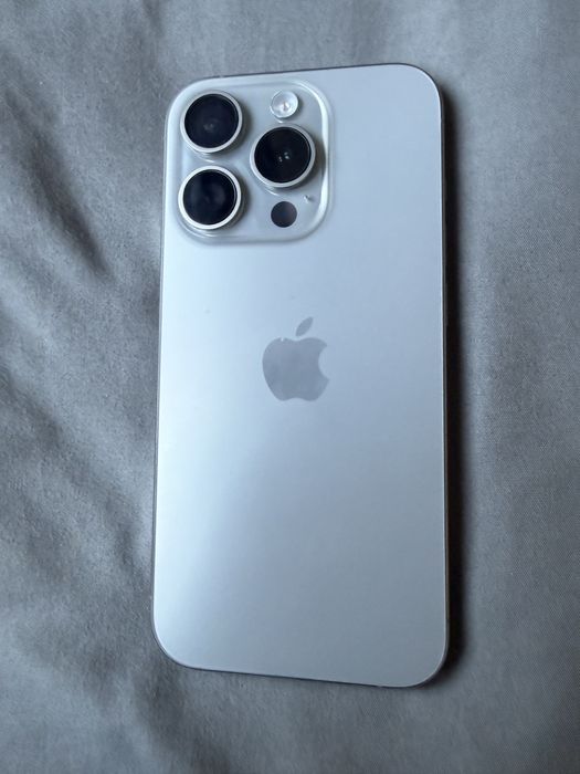IPhone 15 pro 128gb