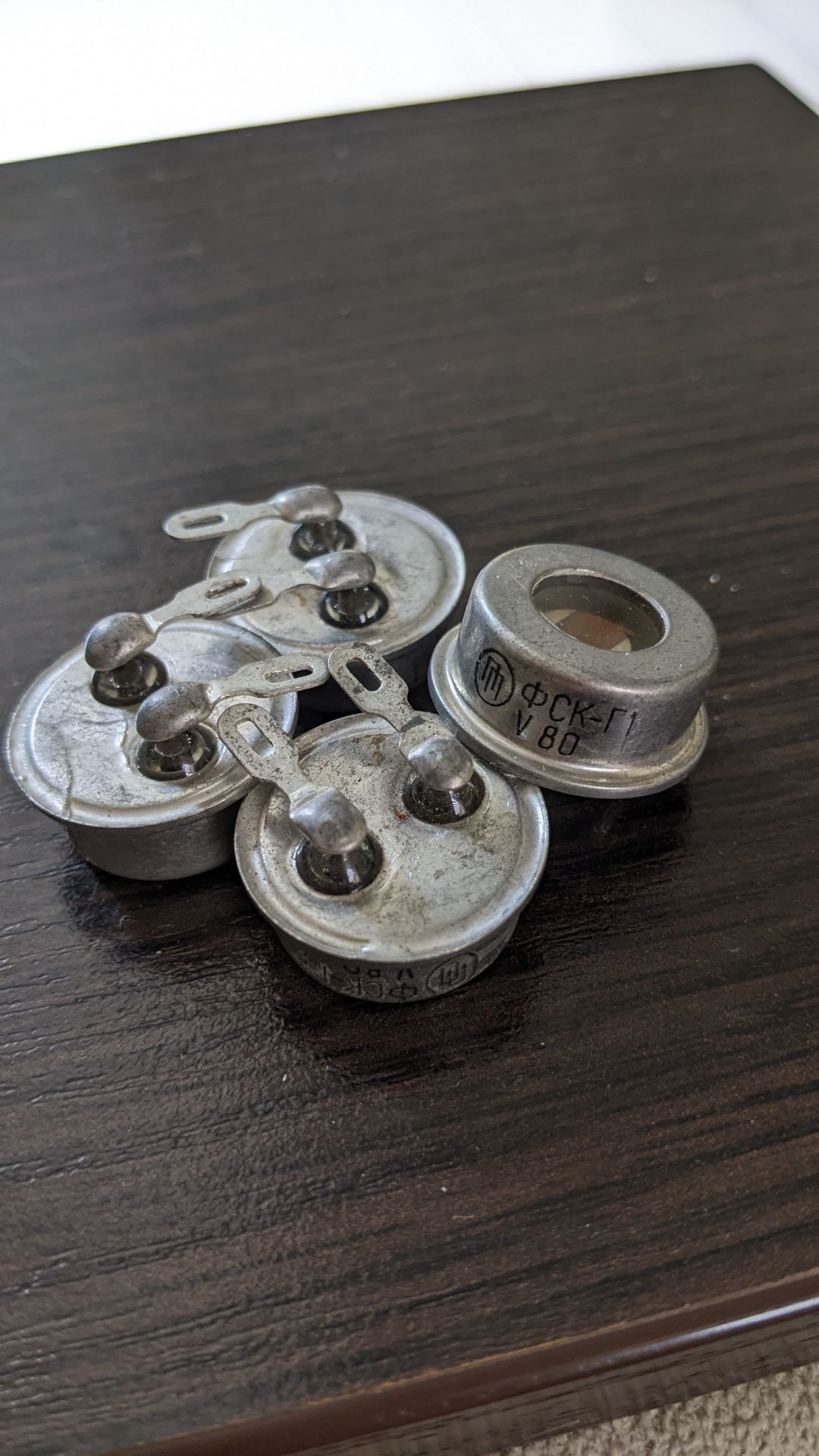 Продам КТ812Б, КТ825Д, КТ818ВМ, ФСК-Г1