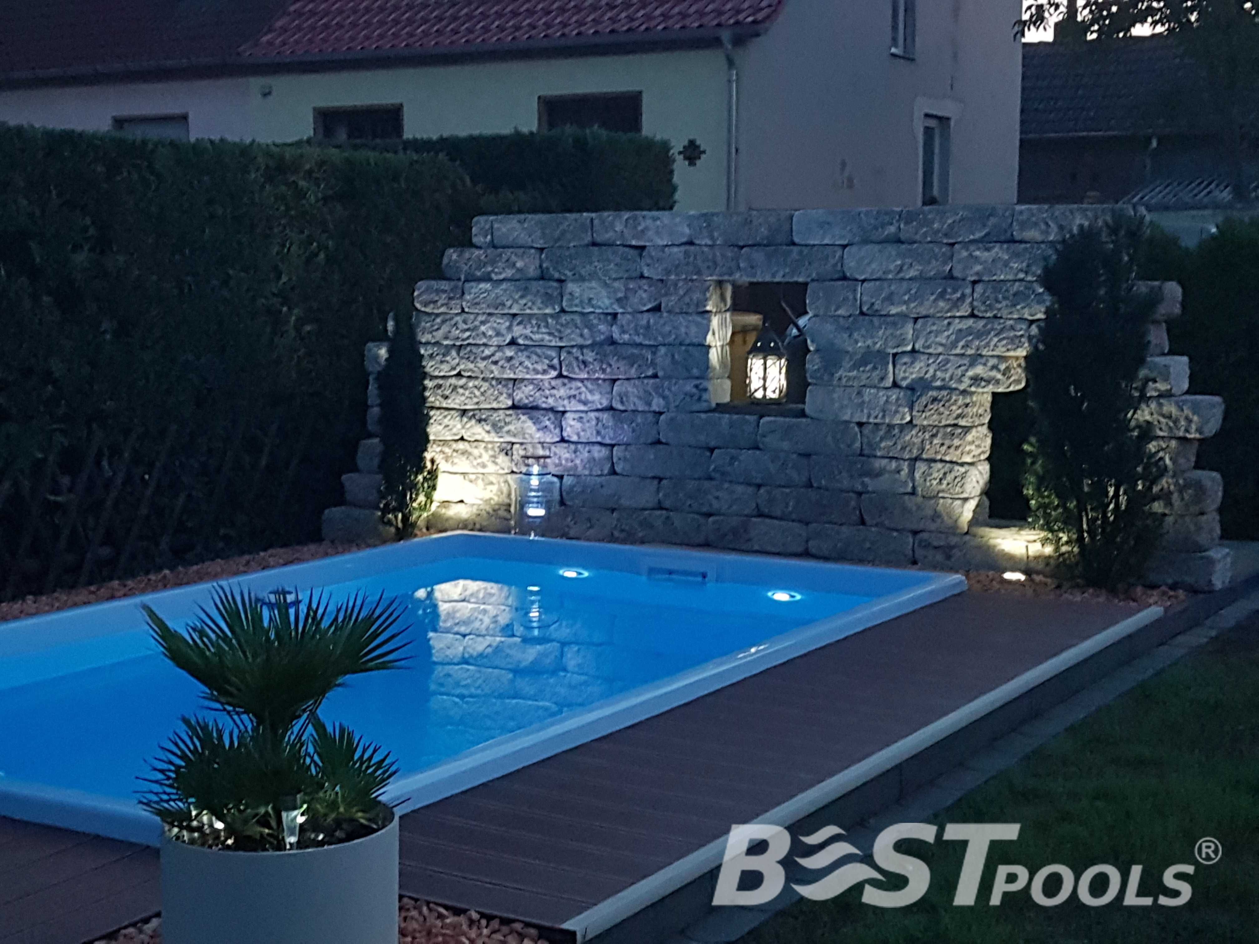 Poliestrowy basen KRETA 4.0x2.5x1.4 z izolacją - PRODUCENT Bestpools