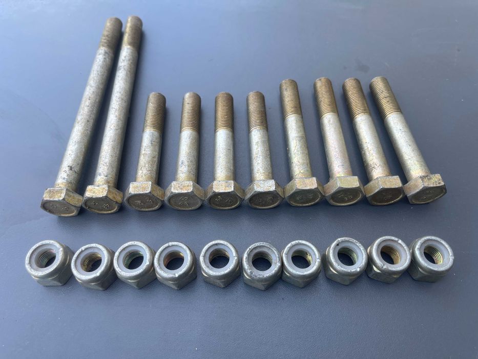 Болты реактивных тяг гайки ваз 2101/2103/2106/2105/2107