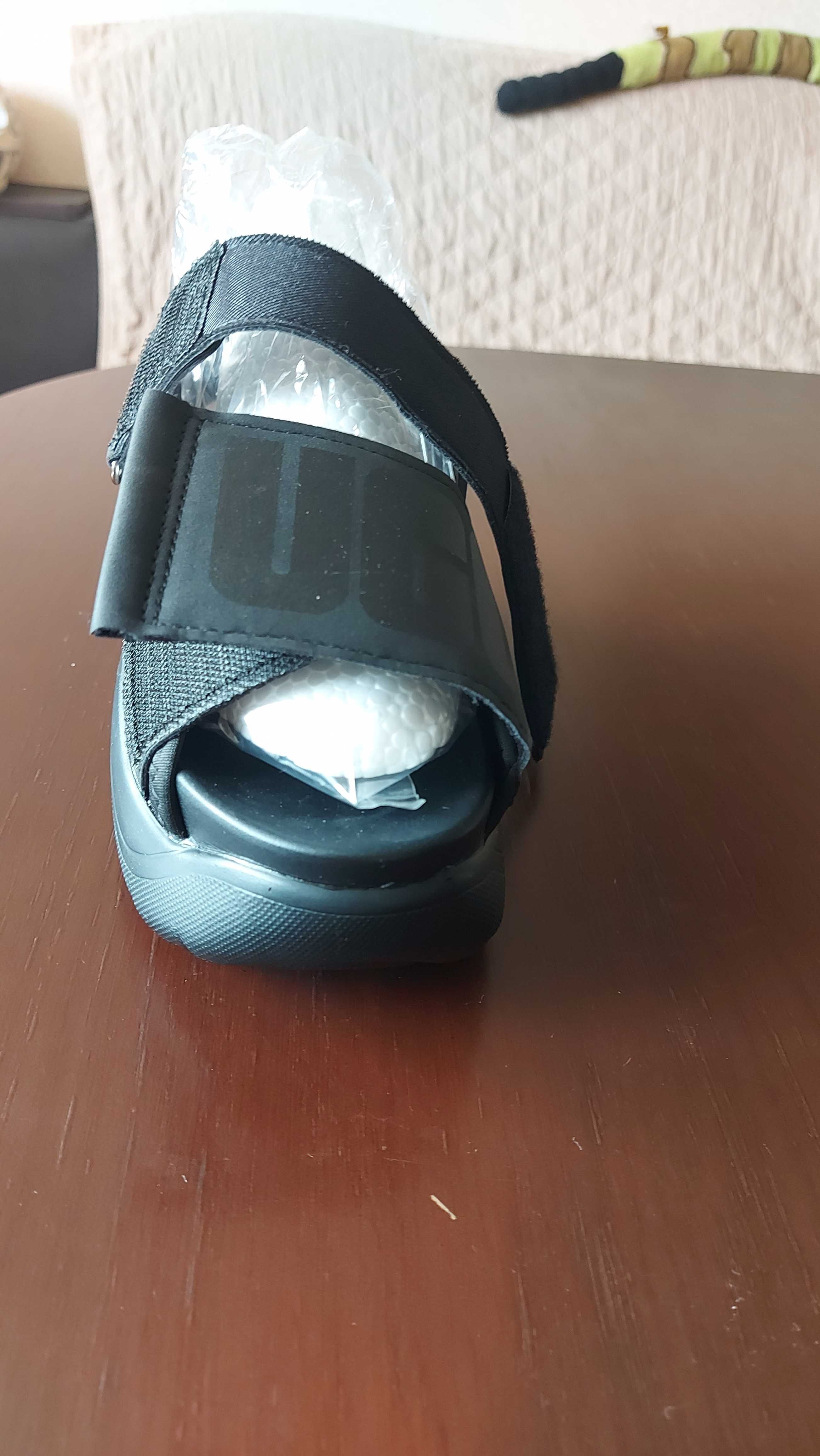 Продам шлепанцы гладиатор