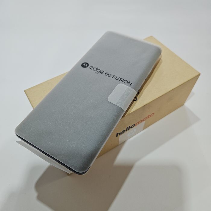 Motorola Edge 60 Fusion 8/256GB kolor Grey Nowy