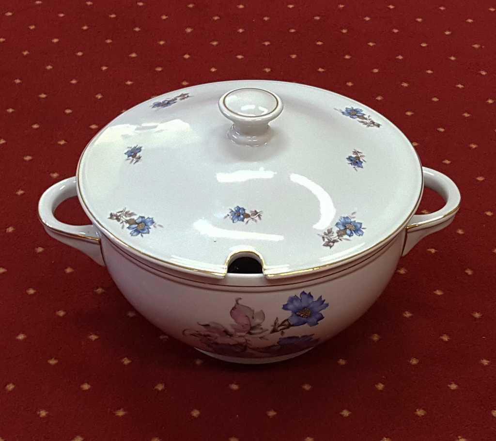 Porcelanowa waza na zupę - F. Porcelan Stołowej KAROLINA z lat 50 tych