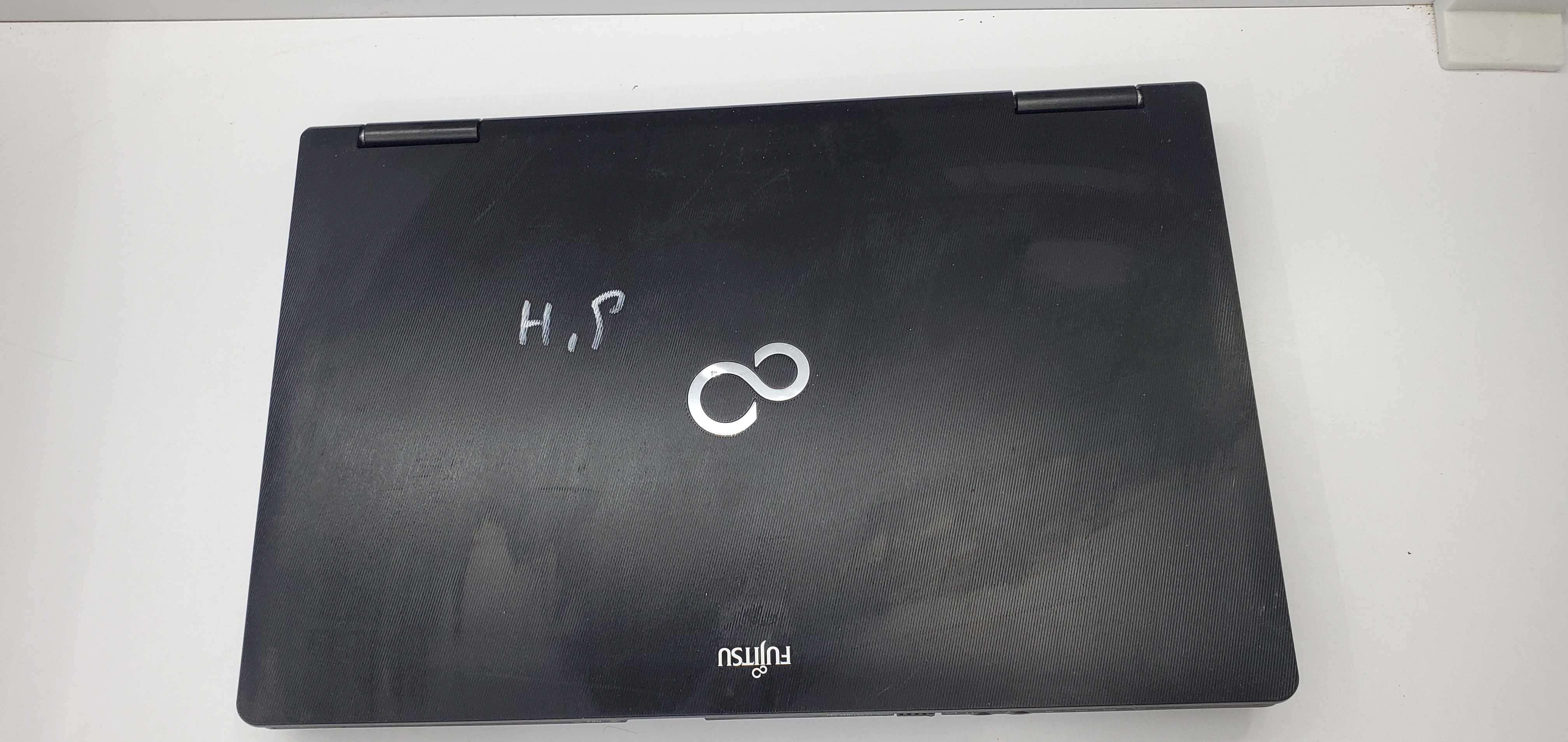 Ноутбук Fujitsu Lifebook E752 під ремонт, на деталі
