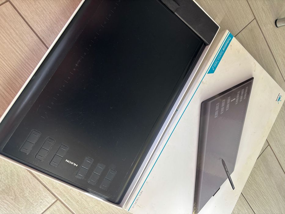 Графічний планшет Huion 1060 Plus