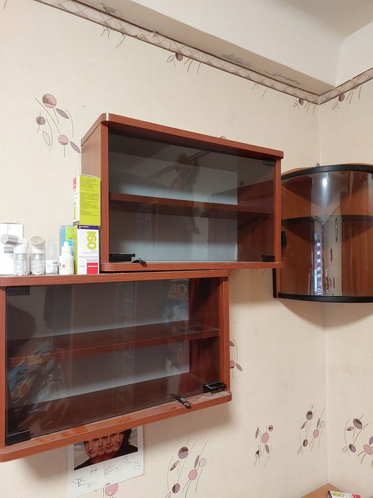 Продам полки для СD дисков, навесные