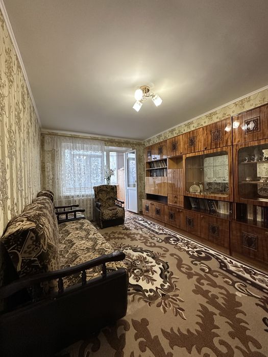 Двухкомнатная квартира. Левка Лукьяненко.