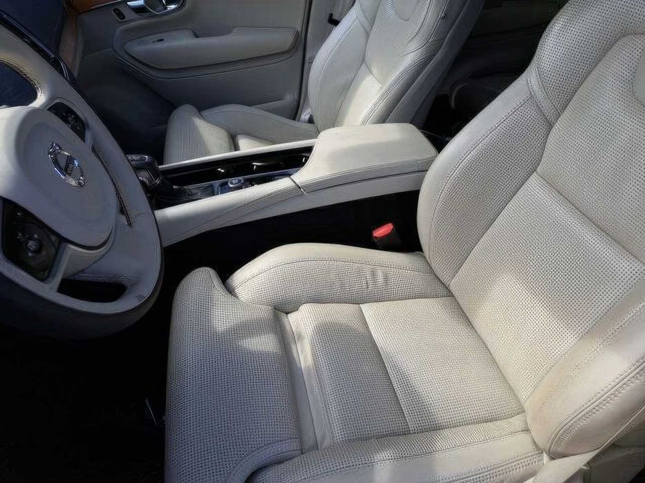 Volvo XC90 T6 Inscription      2019