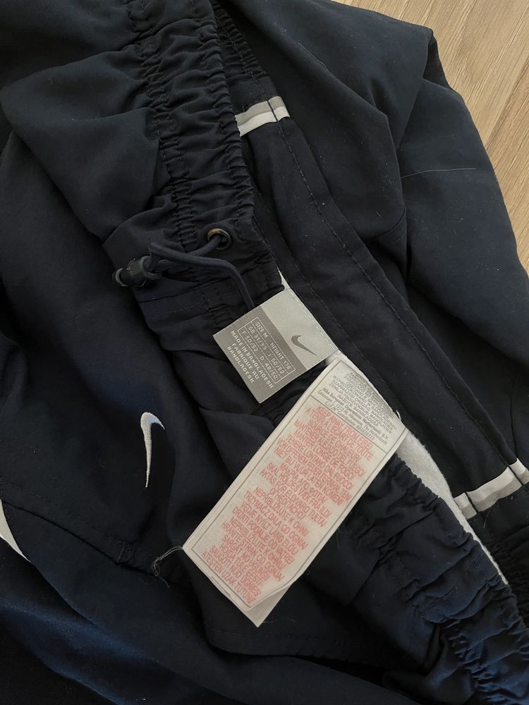 Спортивні шорти найк, size:m