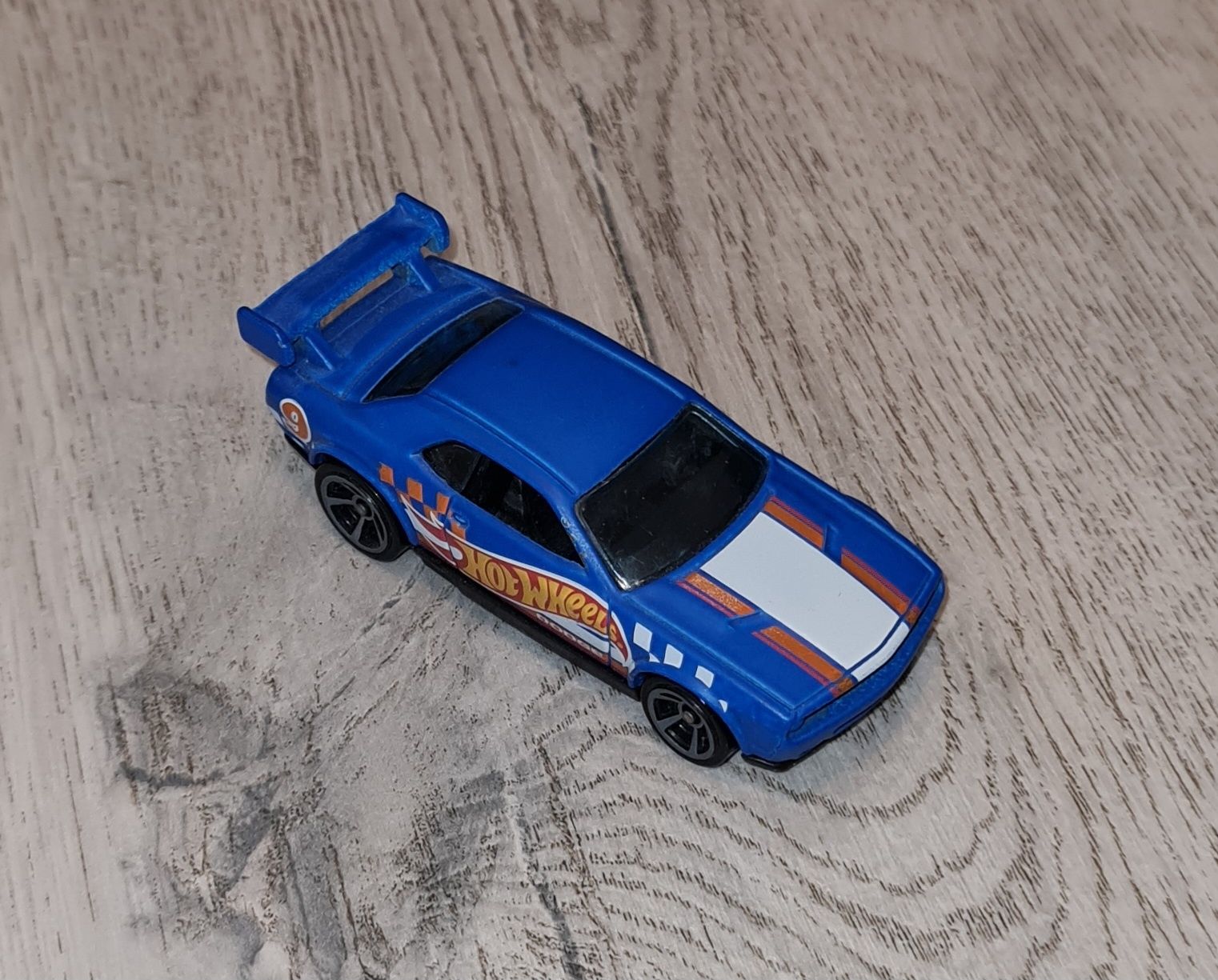 Autko samochód resorak Hot Wheels niebieski