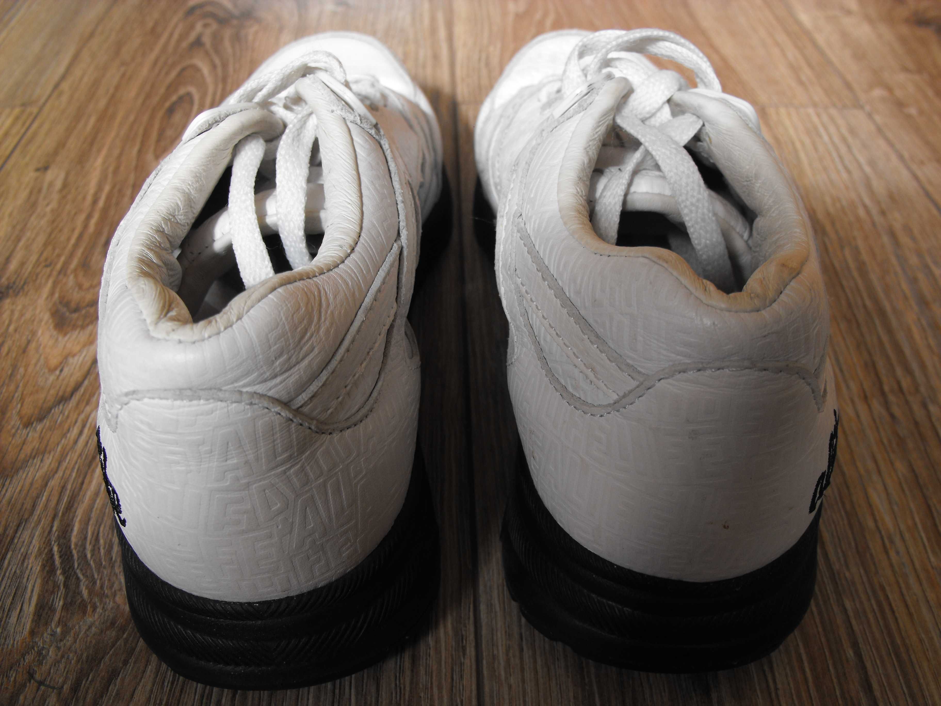 Buty REEBOK Classic Ventilator 35/36 23cm Skóra* białe sportowe klasyk