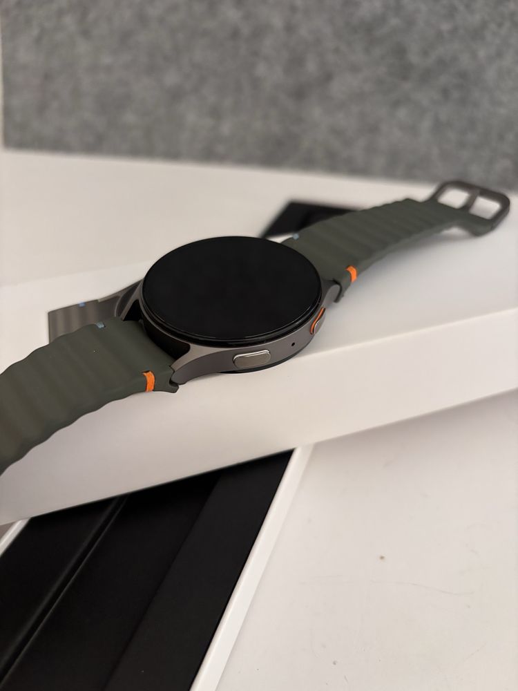 Samsung Galaxy Watch 7 44MM Green versão LTE