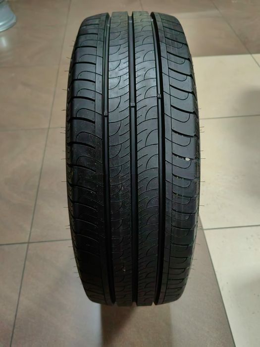 215/65R16C Good Year Efficientgrip Cargo DEMO 2021/2022 Lato