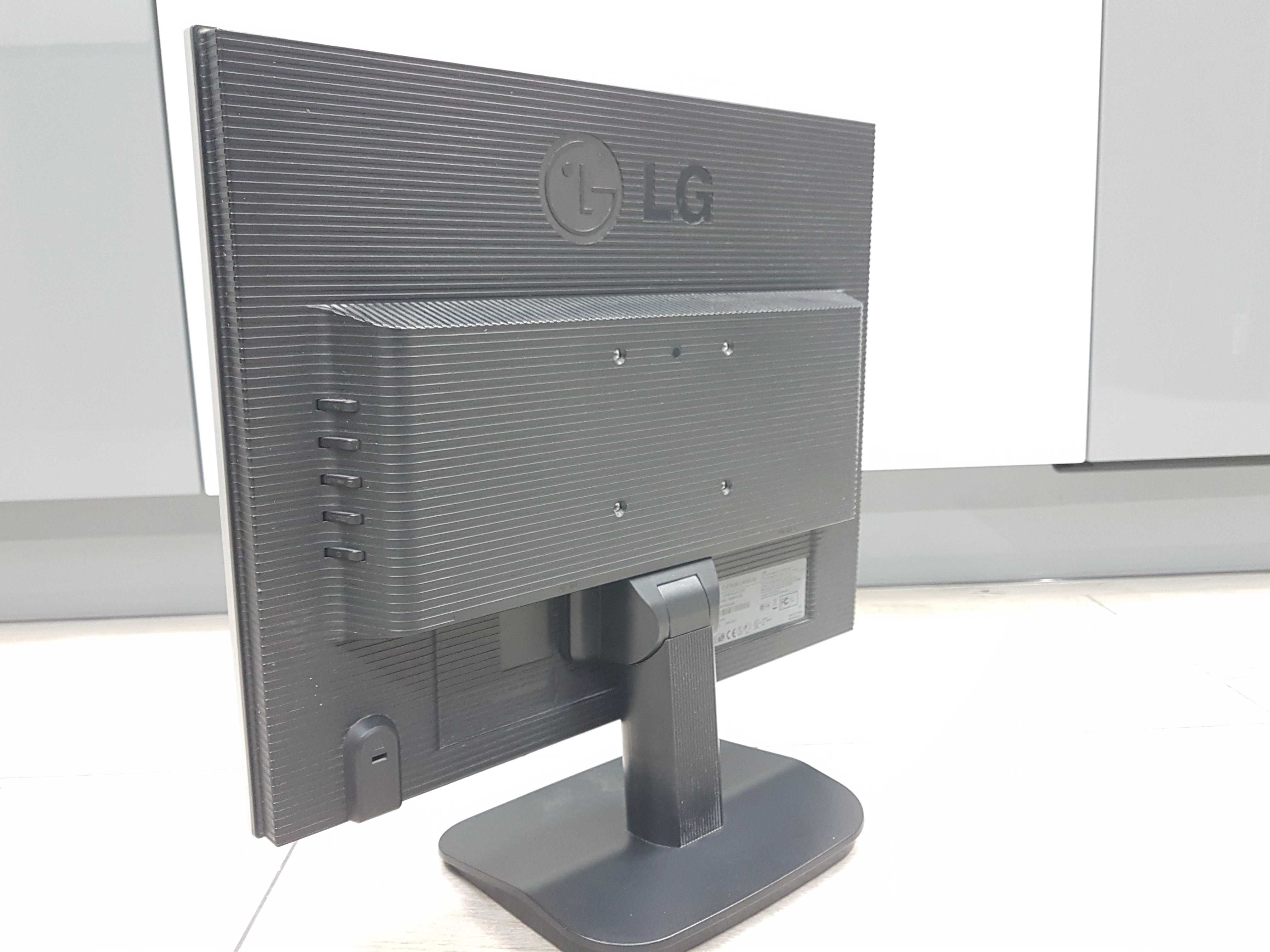 Monitor LG FLATRON L1918S-SN