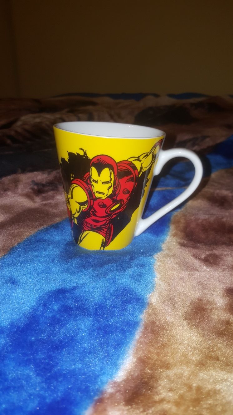 Kubek Iron Man Marvel