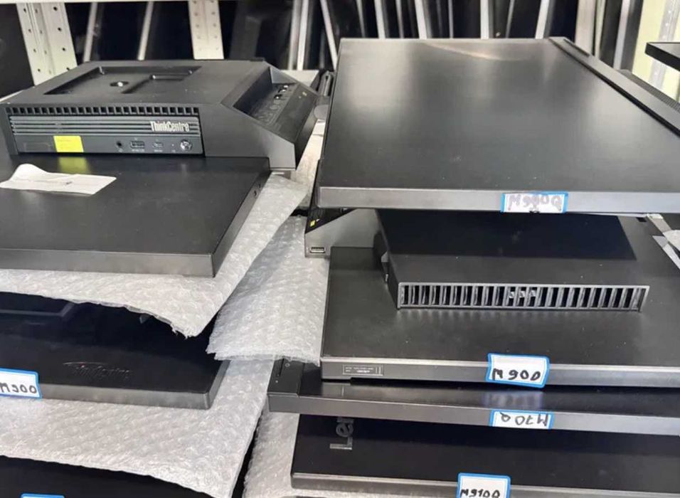 Моноблоки Lenovo ThinkCentre  24" M70q (Core i5-10400T/16GB/SSD512GB)