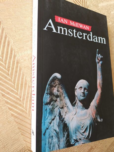 Amsterdam- Ian McEwan