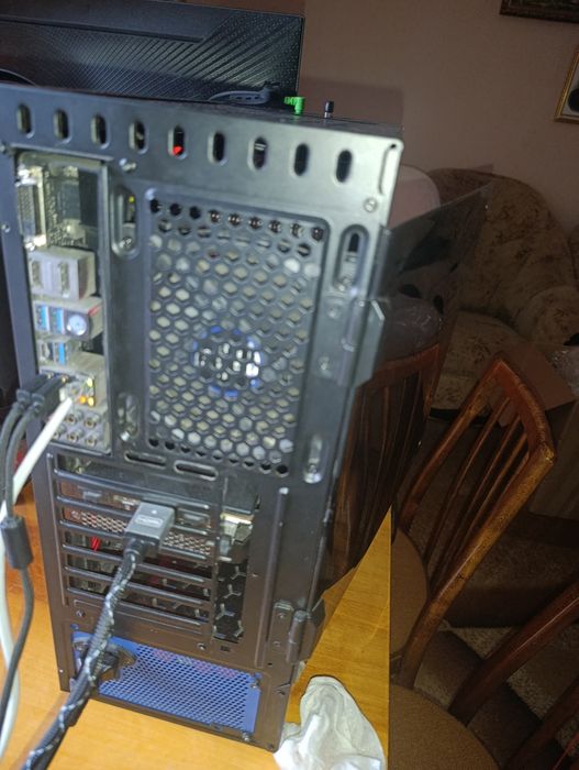 Продам игровой пк Msi Rx 6600 xt 8 gb