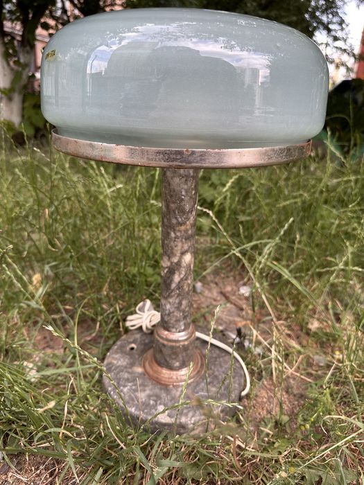 Світильник старий тих часів