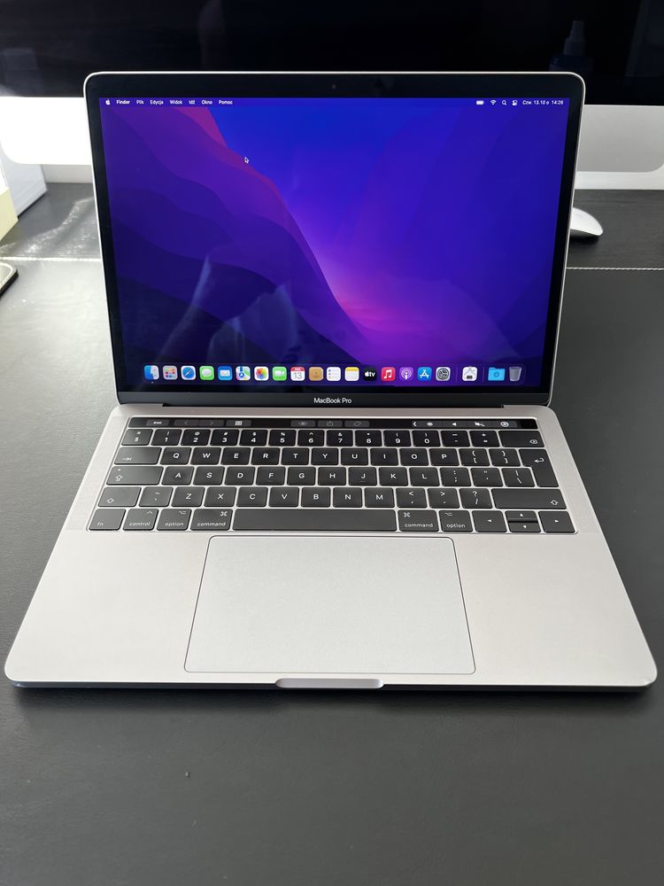 Macbook Pro 2016, Touch bar, Intel i5, 250GB