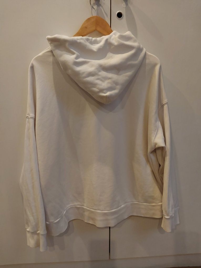 Bluza biała uniwersalna
