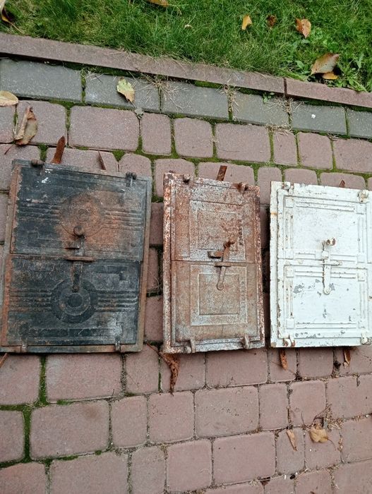 Drzwiczki do pieca wędzarni